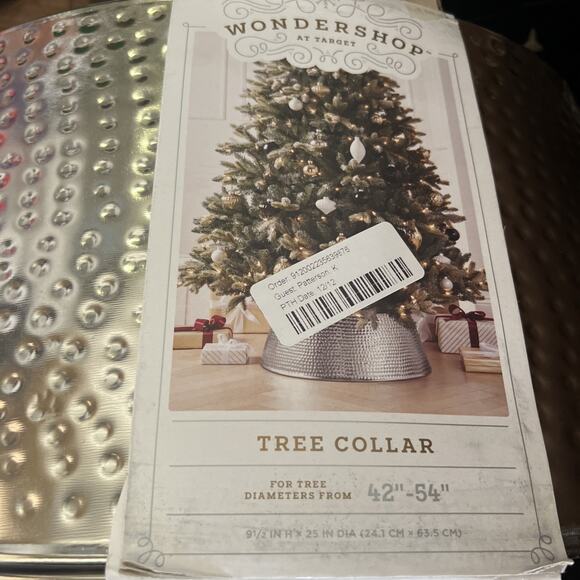 Wondershop Hammered Metal Christmas Tree Collar Silver -for 42”- 54” Tree - Picture 4 of 5